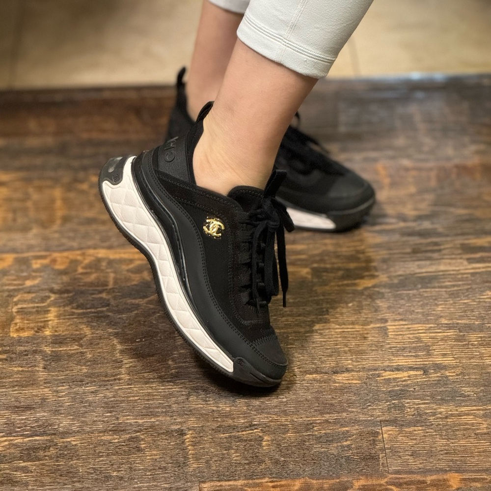 Lifestyle sneakers
